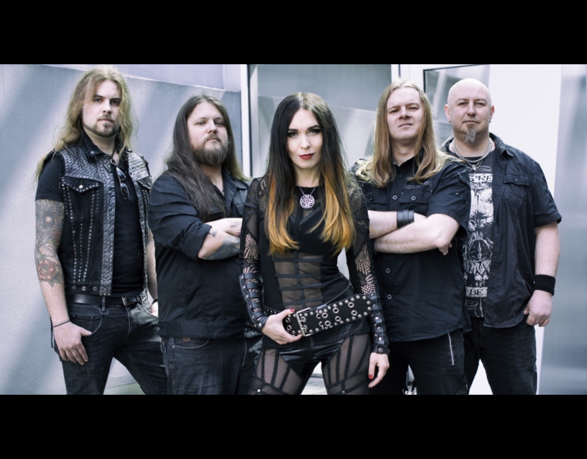 CRYSTAL VIPER RELEASE NEW SINGLE "IN THE HAUNTED CHAPEL"; AUDIO Metalzone