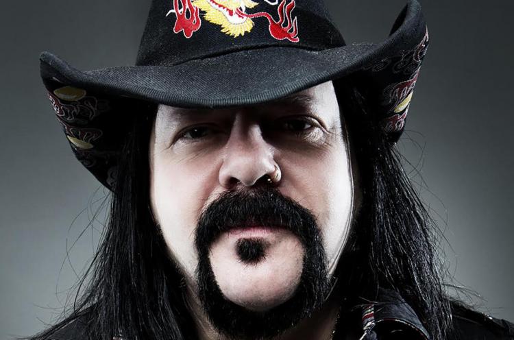 vinnie-paul-press-billboard-1548.jpg