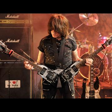 GUITARIST MICHAEL ANGELO BATIO TO PERFORM WITH MANOWAR ON CRUSHING THE ENEMIES OF METAL ANNIVERSARY TOUR 2023