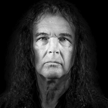FORMER ACCEPT BASSIST PETER BALTES - “I COULDN’T STAND IT ANYMORE… I NEEDED HAPPINESS IN MY LIFE AND THERE WAS NO HAPPINESS THERE”