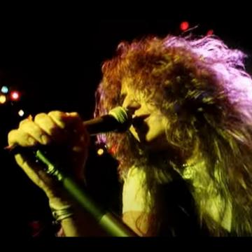 WHITESNAKE RELEASE REMASTERED "GUILTY OF LOVE" MUSIC VIDEO; "ONE OF MY FAVOURITE SONGS," SAYS DAVID COVERDALE IN NEW GREATEST HITS PROMO CLIP
