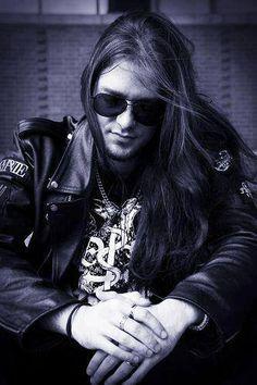 METAL IS PASSION.... NOT FASHION