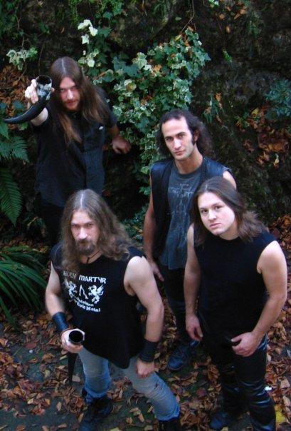DOOMSWORD: ΔΟΥΛΕΥΟΥΝ ΠΑΝΩ ΣΕ ΝΕΟ ΔΙΣΚΟ