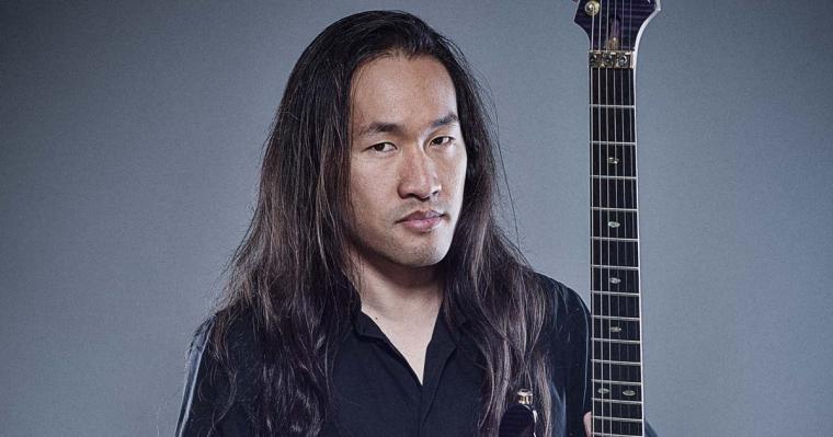 Ο HERMAN LI  ΤΩΝ DRAGONFORCE ΕΤΟΙΜΑΖΕΙ SOLO ΔΙΣΚΟ