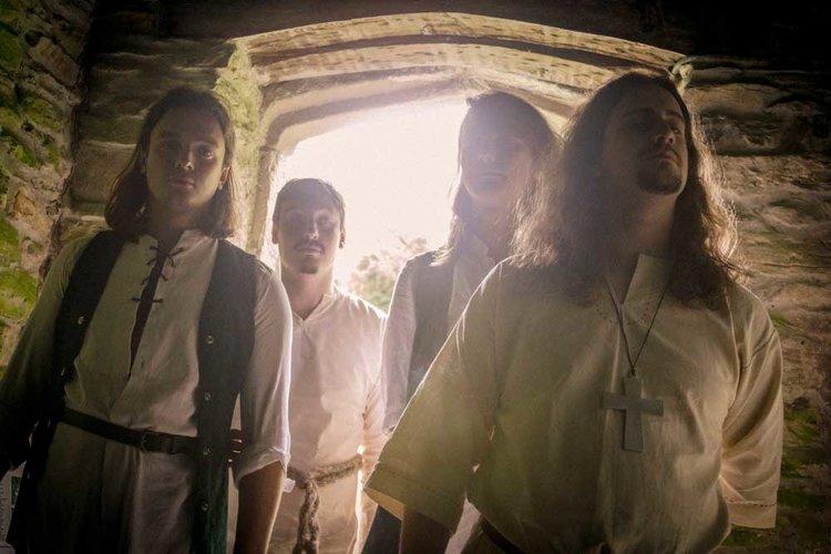WYTCH HAZEL: TRACKLIST, ΠΡΩΤΟ SINGLE ΚΑΙ ΕΞΩΦΥΛΛΟ ΤΟΥ ΝΕΟΥ ΑΛΜΠΟΥΜ