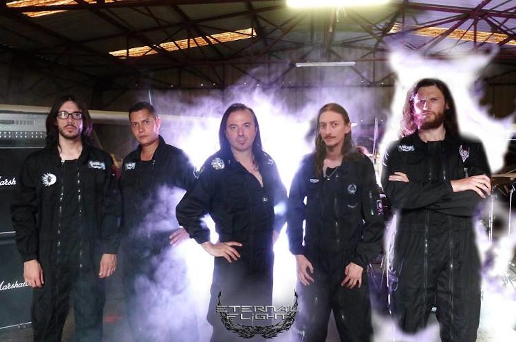 ETOIMAZOYN TO ΠΕΜΠΤΟ TOYΣ ΑΛΜΠΟΥΜ ΟΙ POWER METALLERS ETERNAL FLIGHT