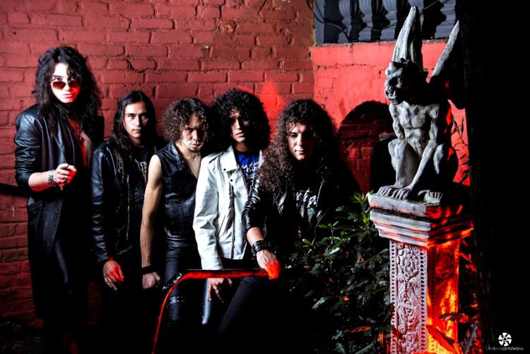 HELLGUN: NTEΜΠΟΥΤΟ ΚΑΙ ΠΡΩΤΟ SINGLE ΓΙΑ ΤΟ "REVOLUTION BLADE"