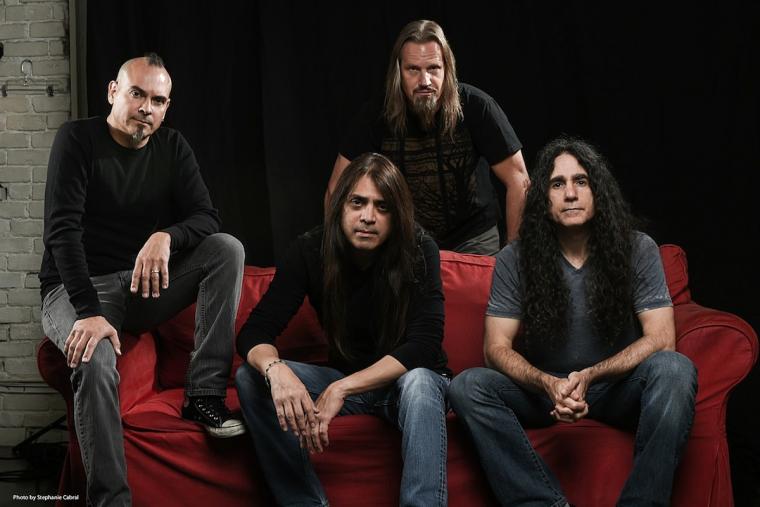 ΑΚΟΥΣΤΕ ΟΛΟΚΛΗΡΟ ΤΟ ΝΕΟ ΑΛΜΠΟΥΜ ΤΩΝ FATES WARNING