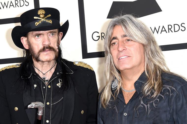 Ο MIKKEY DEE ΜΙΛΑΕΙ ΓΙΑ ΤΟΝ LEMMY