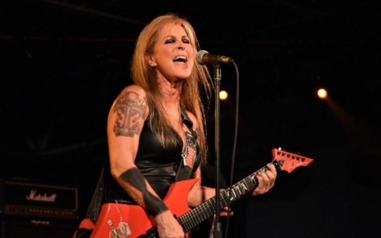 LITA FORD: TEΛΕΙΩΝΕΙ ΤΟ ΝΕΟ ΤΗΣ ΑΛΜΠΟΥΜ