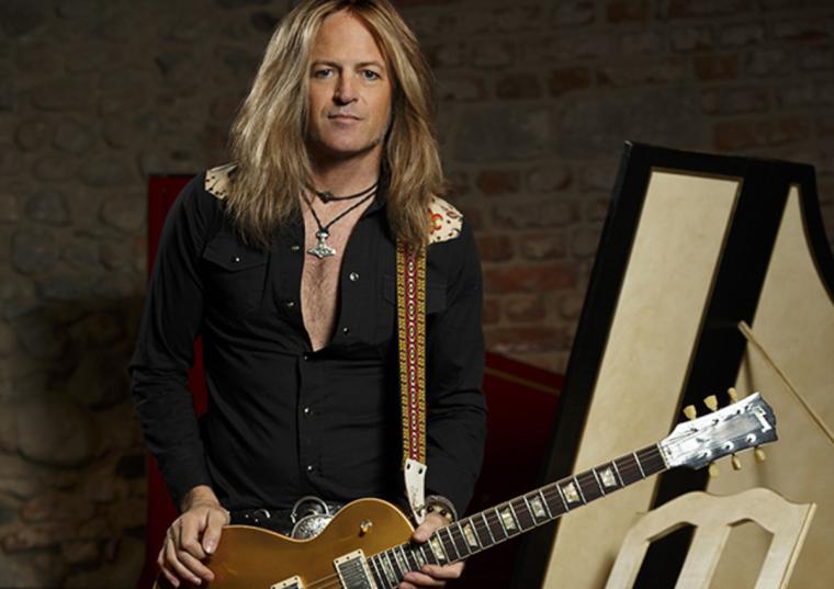 DOUG ALDRICH: ΔΟΥΛΕΨΑ ΣΚΛΗΡΑ ΓΙΑ ΝΑ ΚΡΑΤΗΣΩ ΖΩΝΤΑΝΟΥΣ ΤΟΥΣ WHITESNAKE