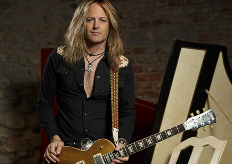 DOUG ALDRICH SPEAKING VERY LOUD