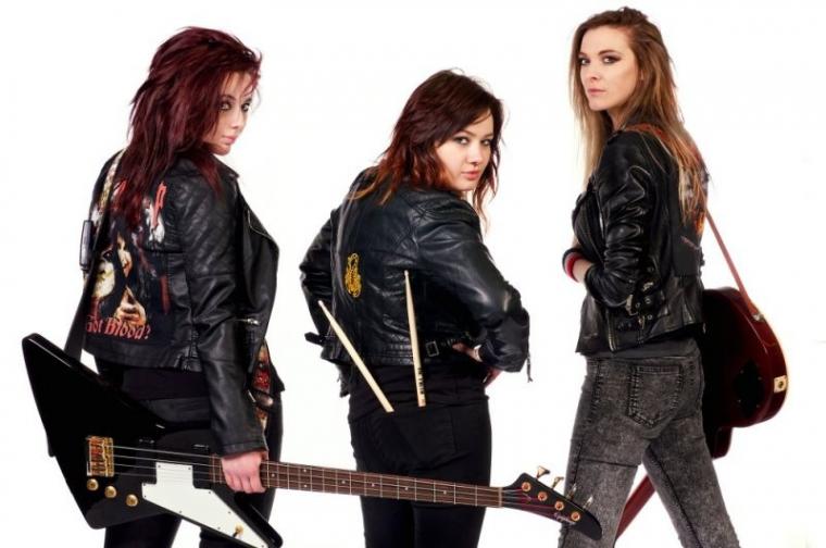 ΝΕΟΣ ΔΙΣΚΟΣ ΓΙΑ ΤΙΣ "THE AMORETTES"