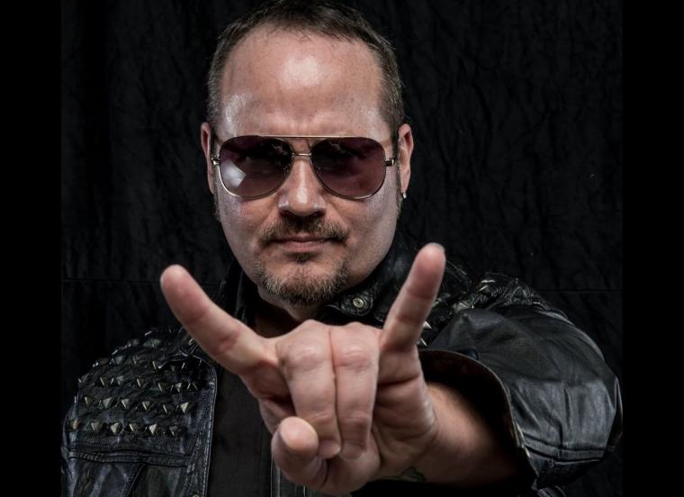 WATCH EX-JUDAS PRIEST SINGER TIM 'RIPPER' OWENS PERFORM IN HALTOM CITY, TEXAS