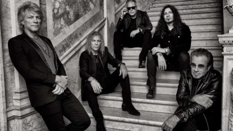 NEO AΛΜΠΟΥΜ ΓΙΑ ΤΟΥΣ BON JOVI!