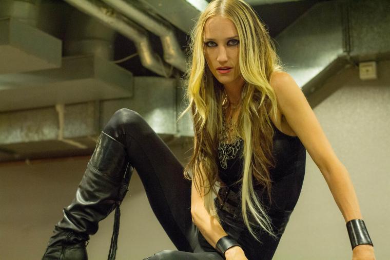 ΑΥΤΟΚΤΟΝΗΣΕ  Η JILL JANUS ΤΩΝ HUNTRESS