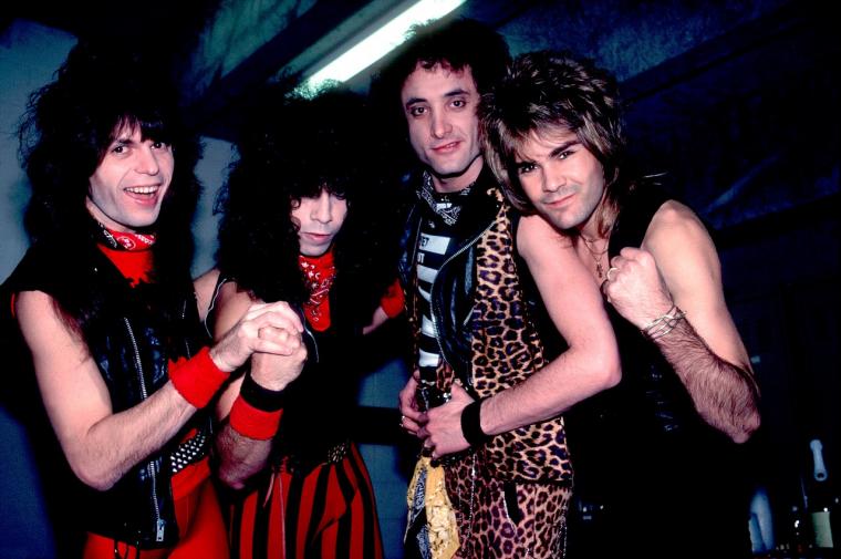 QUIET RIOT'S NINTH STUDIO ALBUM, 'ALIVE AND WELL', TO GET DELUXE REISSUE TREATMENT