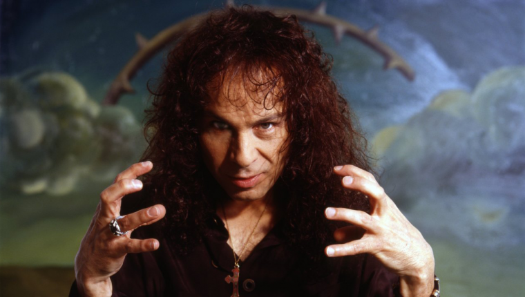 ΑΚΟΥΣΤΕ 3 ΤΡΑΓΟΥΔΙΑ ΤΟΥ RONNIE JAMES DIO - ΦΩΝΗΤΙΚΑ MONO