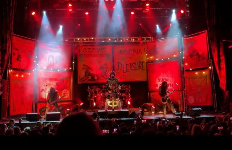 W.A.S.P. SHARE OPENING MEDLEY FROM LAS VEGAS DATE OF 40TH ANNIVERSARY TOUR; VIDEO