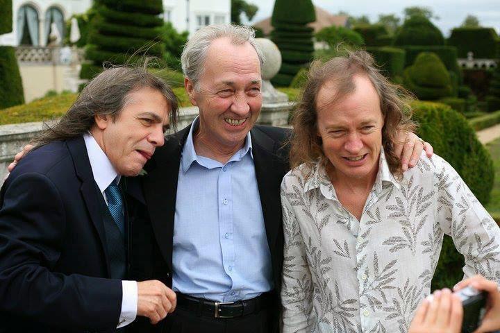 ΠΕΘΑΝΕ Ο ΜΕΓΑΛΥΤΕΡΟΣ AΔΕΛΦΟΣ ΤΩΝ ANGUS KAI MALCOLM YOUNG.