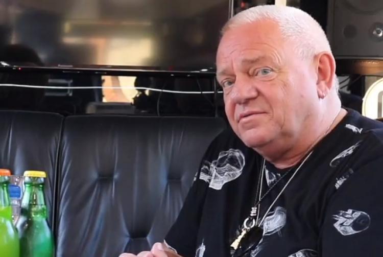 UDO DIRKSCHNEIDER: ΠΕΡΙ ΜΟΥΣΙΚΗΣ ΒΙΟΜΗΧΑΝΙΑΣ ΚΑΙ ΝΕΩΝ ΜΠΑΝΤΩΝ